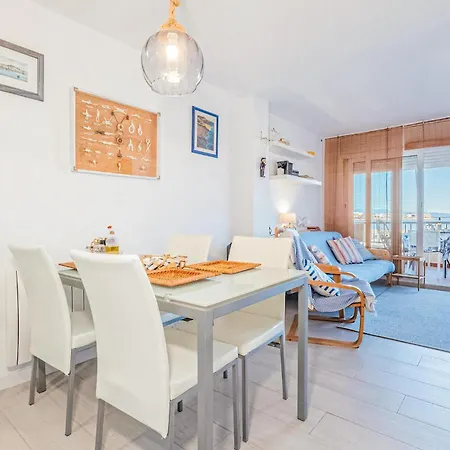Lovely In Lescala With Kitchen Apartment *