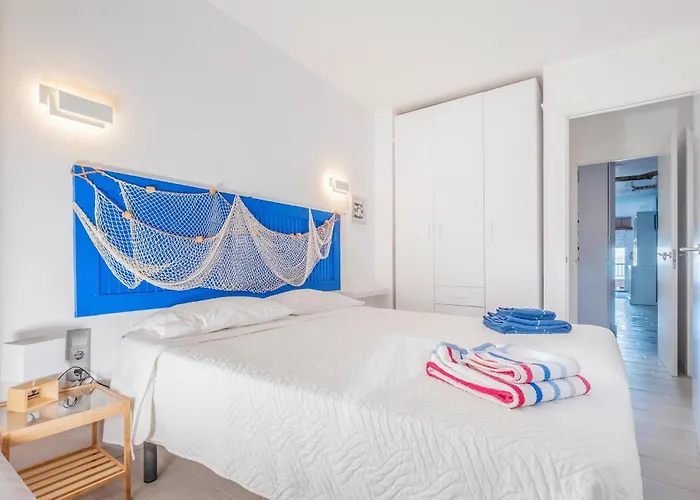 2 Bedroom Lovely In
